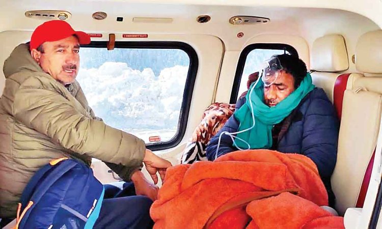 सीएम सुक्खू ने पांगी का मरीज एयरलिफ्ट करवाकर पहुंचाया टीएमसी, CM ने रोगी की मदद को भेजा चौपर