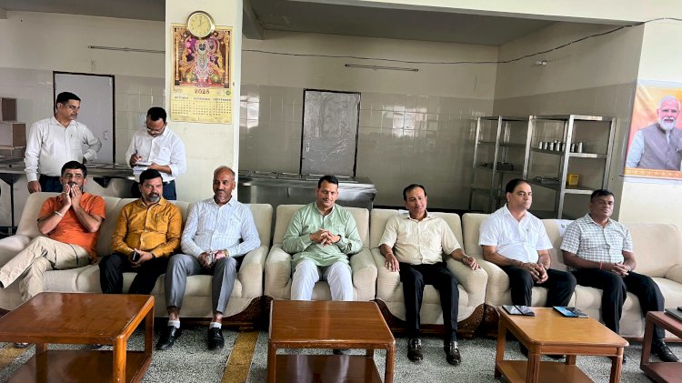 सेवा पखवाड़ा के अंतर्गत जेपी आईटीआई, समीरपुर में आत्मनिर्भर भारत और मेक इन इंडिया कार्यक्रम का आयोजन