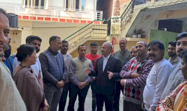 सुनील शर्मा बिट्टू से मिले रेहड़ी-फहड़ीधारक