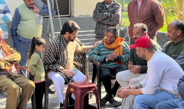 अनुराग ठाकुर ने गोलू व उसके परिवार से की मुलाकात