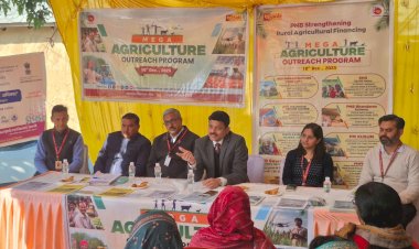 पीएनबी ने नाल्टी में दी कृषि ऋण योजनाओं की जानकारी