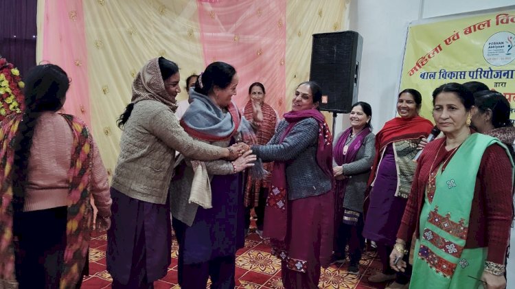 आंगनवाड़ी वर्करों को दिया जा रहा ‘पोषण भी, पढ़ाई भी’ का प्रशिक्षण