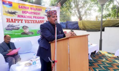 वैटरन्स डे पर कैप्टन रणजीत सिंह ने किया वयोवृद्ध भूतपूर्व सैनिकों का सम्मान