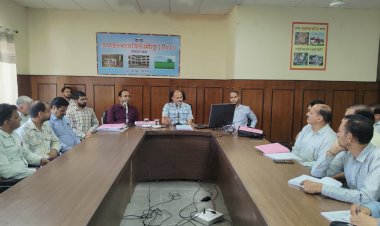 भोरंज की 44 पंचायतों के एआरओ को समझाई नामांकन प्रक्रिया