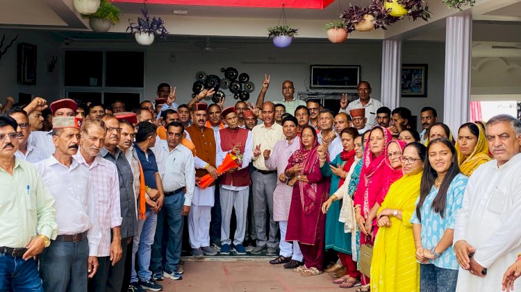 प्रो. प्रेम कुमार धूमल के आशीर्वाद से और सशक्त होगा जनसेवा का संकल्प: इंद्रदत्त लखनपाल