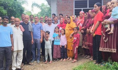 महिला मंडल साही भवन के शेष निर्माण कार्य का खर्च स्वयं उठाएंगे नरेश कुमार दर्जी, लगभग ₹3 लाख की सहायता की घोषणा