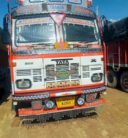 हमीरपुर के कोहली क्षेत्र से घर के बाहर खड़ा ट्रक चोरी, ऊना से लौटे चालक को नहीं मिला वाहन, पुलिस जांच में जुटी