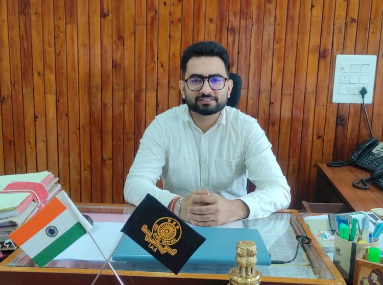 हमीरपुर में 30 को 3 केंद्रों पर होगी नीट-पीजी की परीक्षा, एडीसी ने की आवश्यक प्रबंधों की समीक्षा