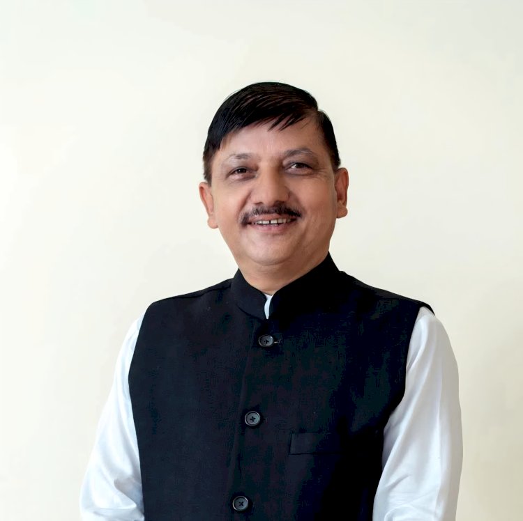 सरकारी हेलीकॉप्टर को साइकिल की तरह इस्तेमाल कर रहे मुख्यमंत्री सुक्खू, कांग्रेस के कार्यक्रमों के लिए जनता के पैसे के इस्तेमाल का दें हिसाब : राजिंदर राणा