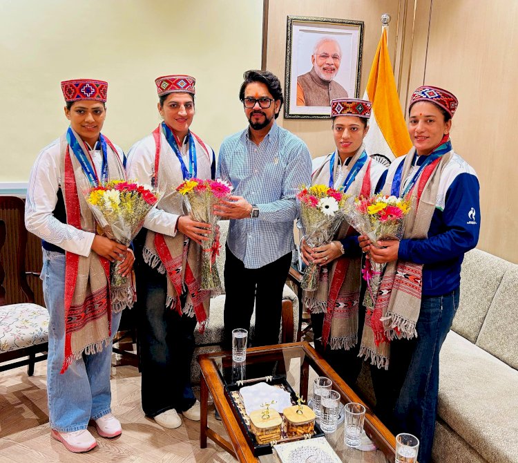 हिमाचल की बेटियां देश का गौरव, महिला कबड्डी टीम की स्वर्णिम सफलता पर अनुराग सिंह ठाकुर ने किया सम्मानित