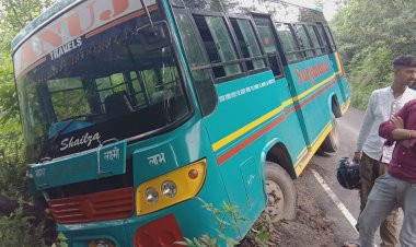 बस्सी  में निजी बस लुढ़की बाल बाल बची सवारियां