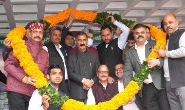 जिला हमीरपुर के प्रभावित परिवारों को मुख्यमंत्री ने जारी किए 14 करोड़ रुपये