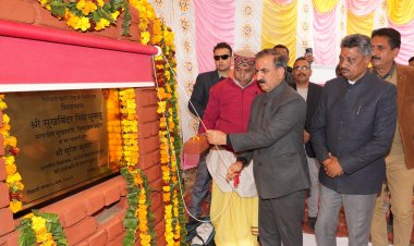 मुख्यमंत्री ने हमीरपुर जिला के भोरंज में 150 करोड़ रुपये की परियोजनाओं के लोकार्पण व शिलान्यास किए