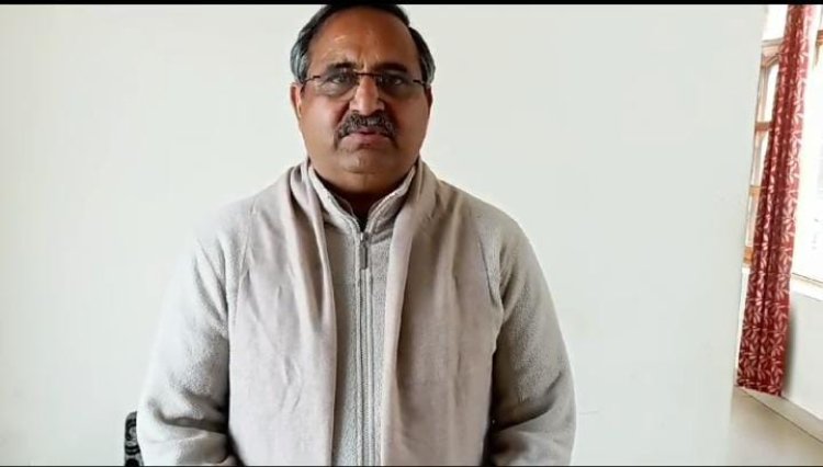 विधायक रणधीर शर्मा ने ‘सरकार गांव के द्वार’ कार्यक्रम को लेकर कांग्रेस सरकार पर तंज कसते हुए खरी-खोटी सुनाई