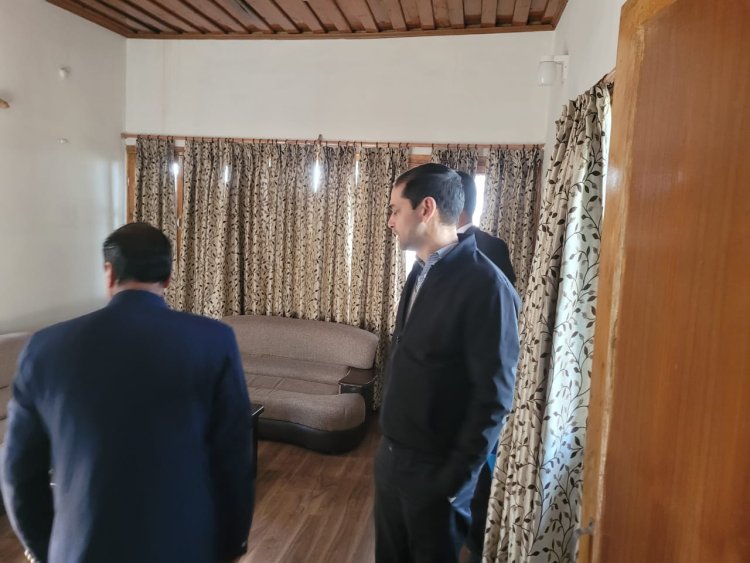 राजीव कुमार ने हिमाचल प्रदेश टूरिज्म डेवलपमेंट कॉरपोरेशन के विभिन्न होटलों का निरीक्षण किया