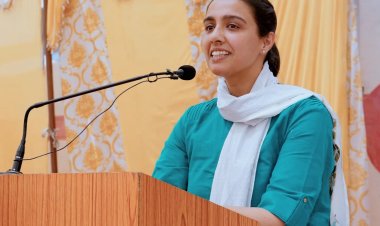 बैठकों व कार्यक्रमों में मैं कभी भी माँ के बिना नहीं आई: डॉ आस्था अग्निहोत्री