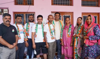 जिले क़े मुख्यमंत्रियों को हटाने का षड़यंत्र यही निर्दलीय करते रहे : डॉ पुष्पेंद्र
