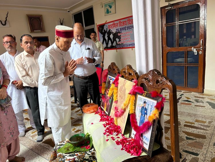 सेना ने कई युद्ध जीते, लेकिन नेताओं ने टेबल पर हार दिए; कारगिल युद्ध ऐसा जिसमें सेना और नेताओं दोनों ने जीत हासिल की: धूमल