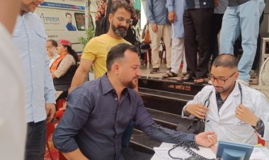 सेवा पखवाड़े” के तहत जिला हमीरपुर में किया गया स्वास्थ्य जांच शिविर का आयोजन