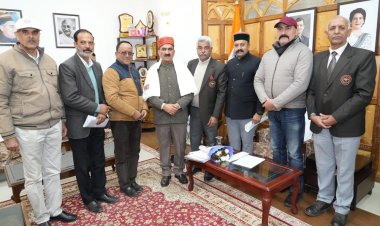 हिमाचल प्रदेश स्टेट मास्टर्स गेम्स एसोसिएशन के प्रतिनिधिमंडल ने मुख्यमंत्री से भेंट की