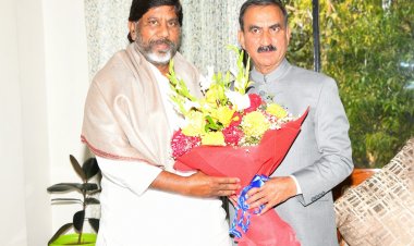 तेलंगाना के उप-मुख्यमंत्री ने मुख्यमंत्री से भेंट की