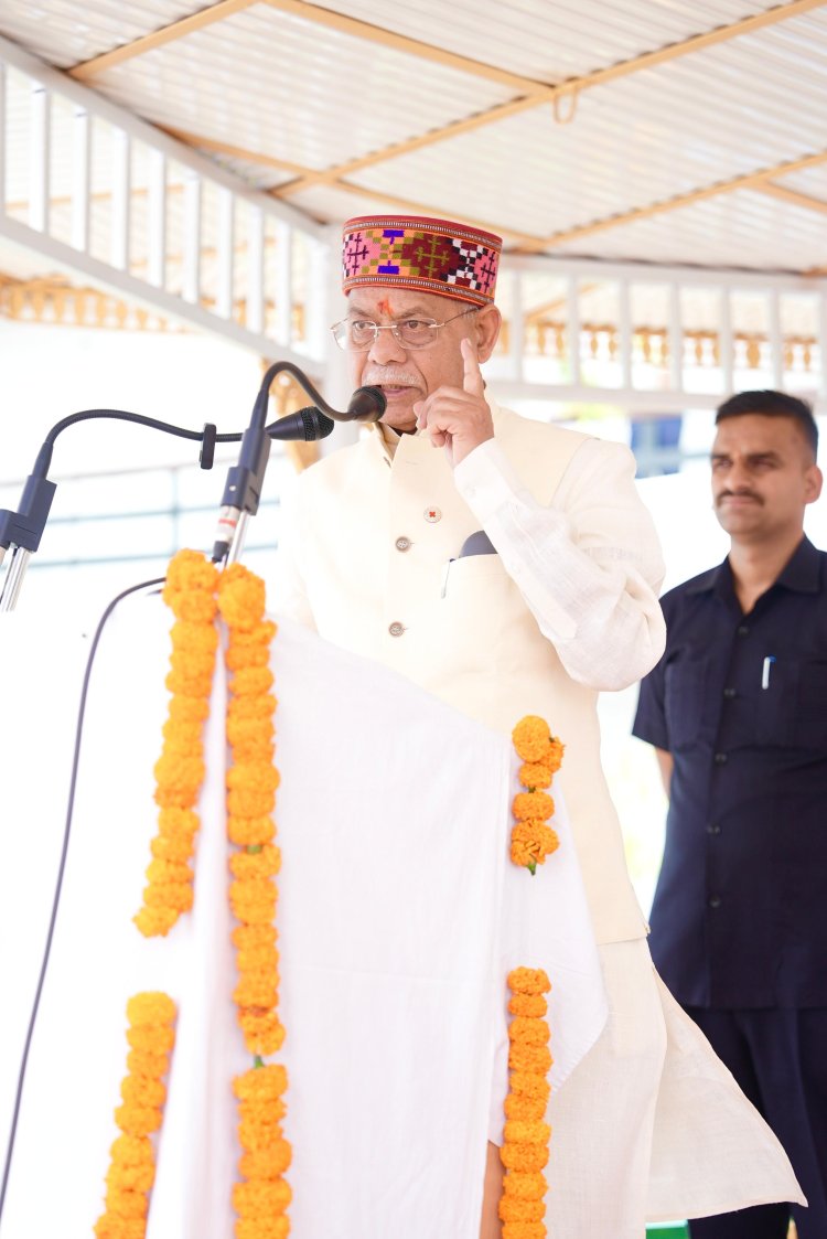 राज्यपाल ने हमीरपुर में अंतर्राष्ट्रीय रेडक्रॉस दिवस के राज्य स्तरीय समारोह की अध्यक्षता की