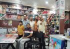 हिमाचल के लोकप्रिय गायक धीरज शर्मा से मैड़ बाजार में भेंट