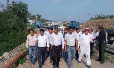 विधायक सुरेश कुमार और कैप्टन रणजीत सिंह ने हाईवे के अधिकारियों को दिए कड़े निर्देश