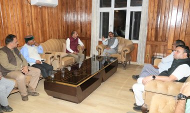 मुख्यमंत्री ने क्षतिग्रस्त परियोजनाओं की विस्तृत परियोजना रिपोर्ट शीघ्र तैयार करने के निर्देश दिए
