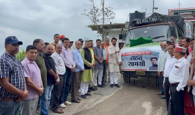 आपदाग्रस्त धर्मपुर व सराज में अनुराग ठाकुर ने भेजे 800 तिरपाल व अन्य राहत सामग्री