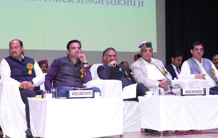 टांडा चिकित्सा महाविद्यालय एक साल में बनेगा प्रदेश का उत्कृष्ट स्वास्थ्य संस्थानः मुख्यमंत्री