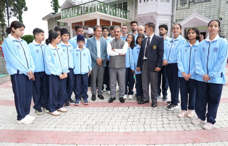 मुख्यमंत्री ने जापान में आयोजित होने वाली कराटे प्रतियोगिता में भाग लेने वाले भारतीय खिलाड़ियों को शुभकानाएं दीं