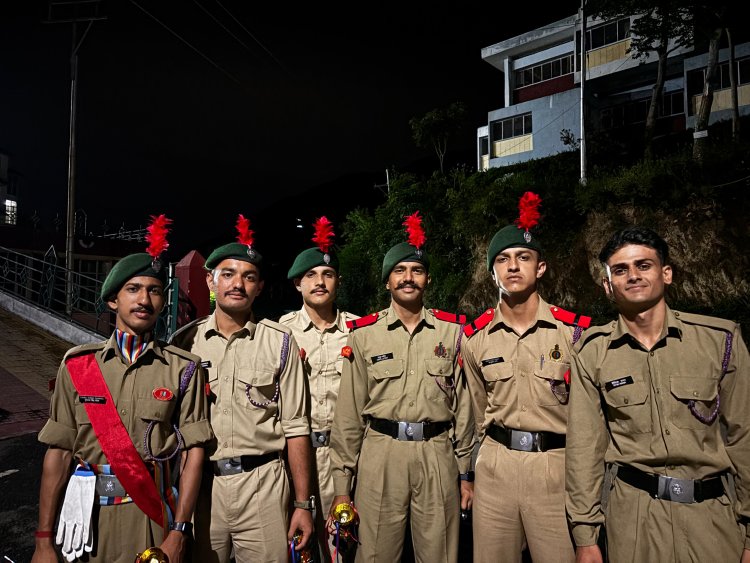 शूलिनी एनसीसी कैडेट्स ने वार्षिक प्रशिक्षण शिविर में बिखेरी चमक
