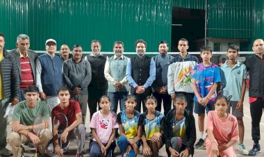 अरुण धूमल ने किया दाड़ला खेल मैदान मे एलईडी लाइट का शुभारंभ