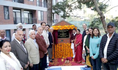 शूलिनी विश्वविद्यालय ने श्रीमती सरोज खोसला का 85वां जन्मदिन हर्षोल्लास के साथ मनाया