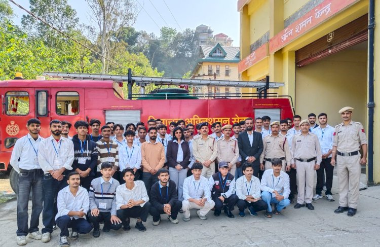 एनआईएफएस  के छात्रों ने अग्निशमन यंत्रों और सुरक्षा उपायों का लिया तकनीकी ज्ञान