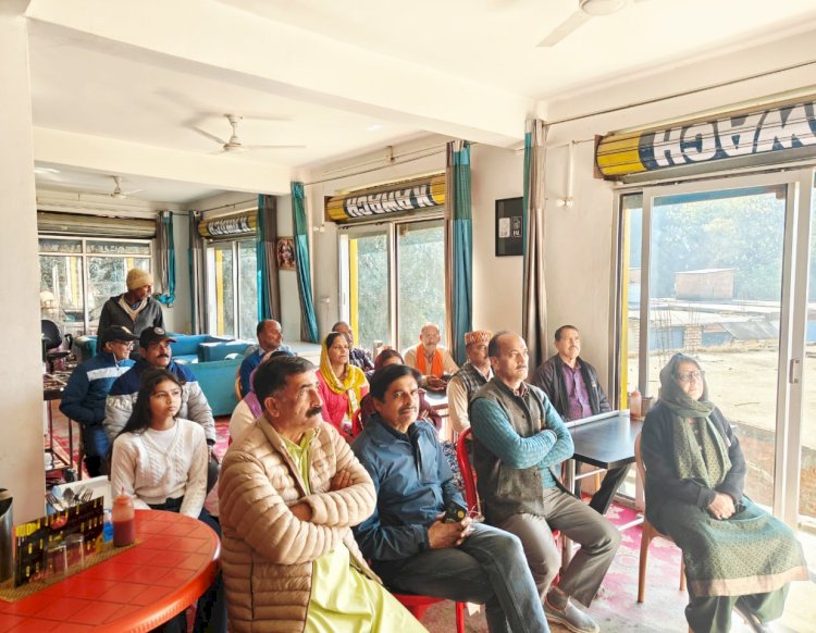 “जनभागीदारी से राष्ट्र निर्माण का संकल्प”: कंज्याण में ग्रामीणों ने सुनी प्रधानमंत्री के मन की बात