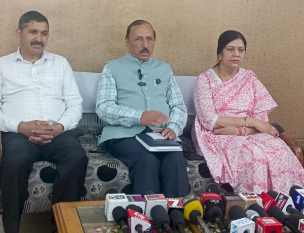 राज्य खाद्य आयोग के अध्यक्ष डॉ. एसपी कत्याल ने जिले भर में किए निरीक्षण