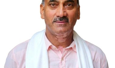 अनुराग सिंह ठाकुर के सवालों से घबराई कांग्रेस सरकार, जवाब देने के बजाय सफाई पेश करने में जुटी: राकेश ठाकुर
