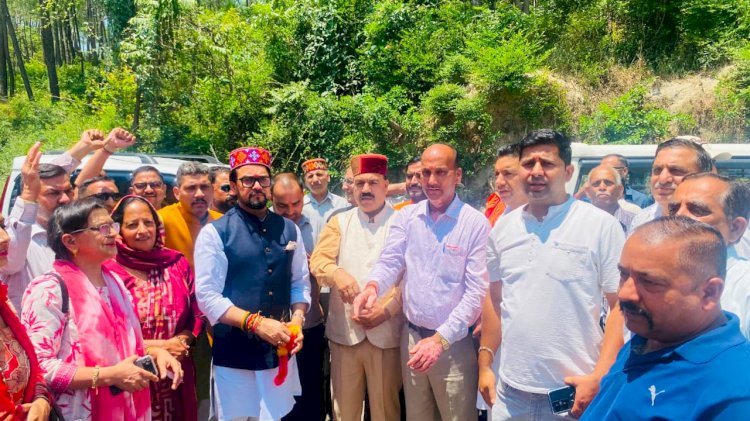 एचआरटीसी बस रूट बंद होने के विरोध में भाजपा का धरना-प्रदर्शन, जनहित में सेवाएं बहाल करने की मांग