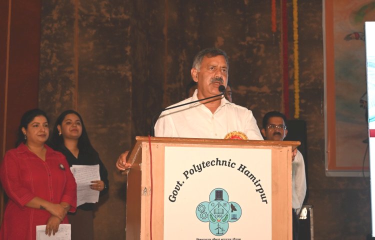 पहली जॉब को एक ट्रेनिंग समझें, स्किल अपग्रेड करें : राजेश धर्माणी