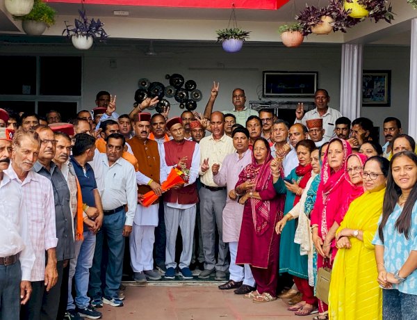 प्रो. प्रेम कुमार धूमल के आशीर्वाद से और सशक्त होगा जनसेवा का संकल्प: इंद्रदत्त लखनपाल