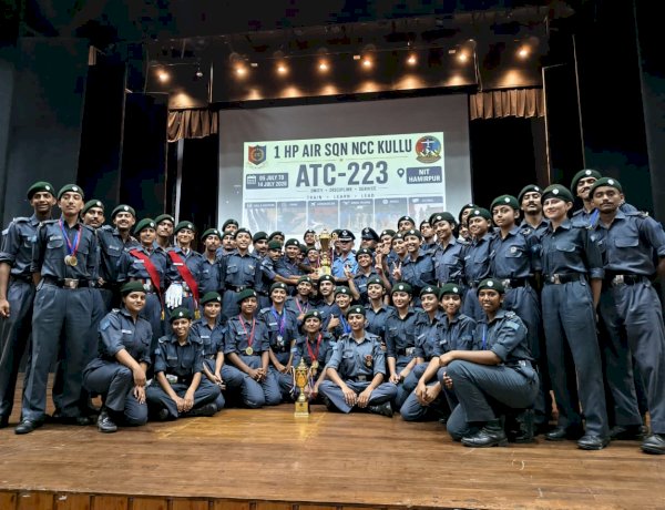 एनसीसी एयर विंग के कैंप मेें मंडी कालेज ने जीती ओवरऑल ट्रॉफी