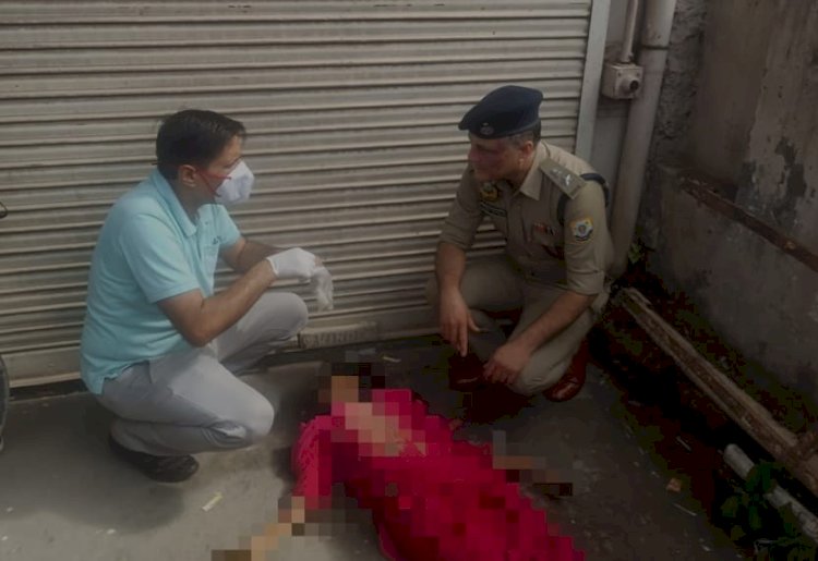 पत्नी की हत्या के आरोप में पति गिरफ्तार, पुलिस ने दर्ज किया हत्या का मामला