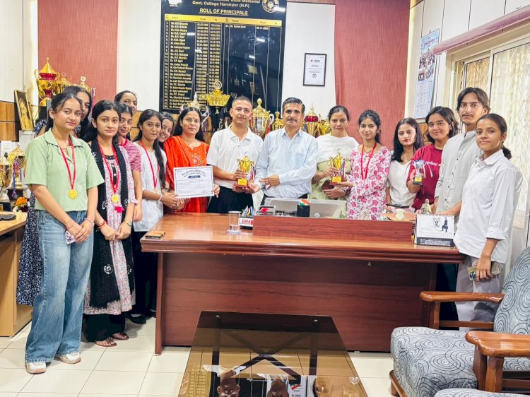 नेताजी सुभाष चंद्र बोस स्मारक राजकीय महाविद्यालय हमीरपुर के विद्यार्थियों का जिला स्तरीय प्रतियोगिता में शानदार प्रदर्शन