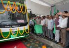 मुख्यमंत्री ने हमीरपुर के लिए 35 इलेक्ट्रिक बसों को रवाना किया विभिन्न सिंचाई और अन्य परियोजनाओं के  लोकार्पण  और शिलान्यास किए