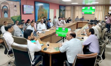 टीबी के मरीजों की करें लगातार निगरानी : अभिषेक गर्ग