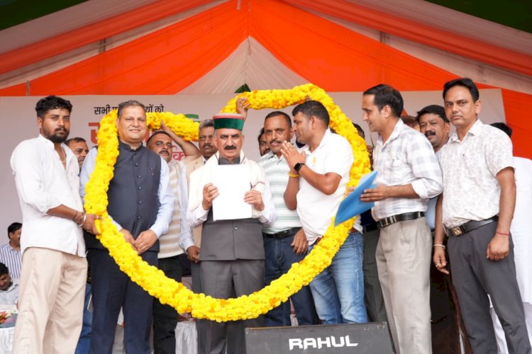 मुख्यमंत्री ने 4,967 लाभार्थियों को 20.61 करोड़ रुपये से अधिक की वित्तीय सहायता वितरित की
