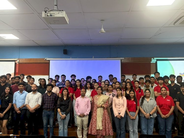 शूलिनी फ़ार्मेसी के छात्रों को इंडस्ट्री पर इंटरैक्टिव सेशन आयोजित