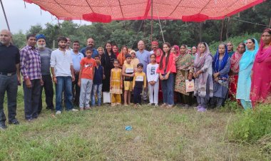 अमनेड़ के रास्तों को किया जाएगा पक्का, घरों की रक्षा के लिए लगाए जाएंगे डंगे : सुनील शर्मा बिट्टू